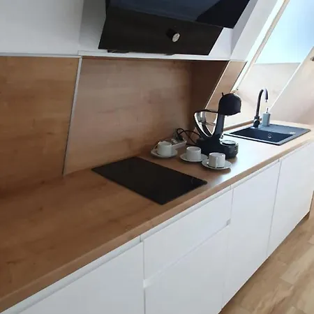 Cinque Stelle Private Jacuzzi And Sauna Apartment *