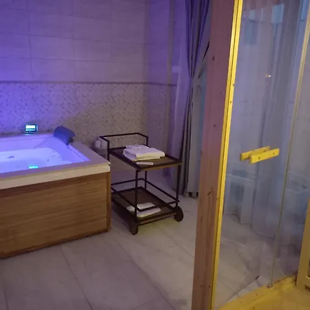 Apartment Cinque Stelle Private Jacuzzi And Sauna Cluj-Napoca
