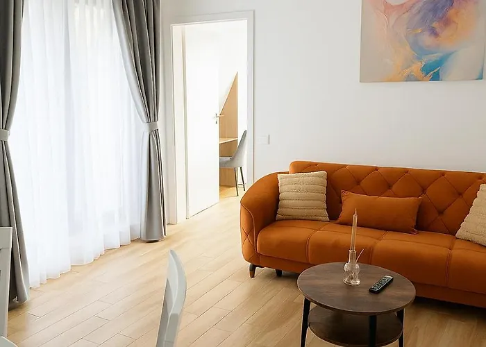 Cinque Stelle Private Jacuzzi&sauna Appartement *